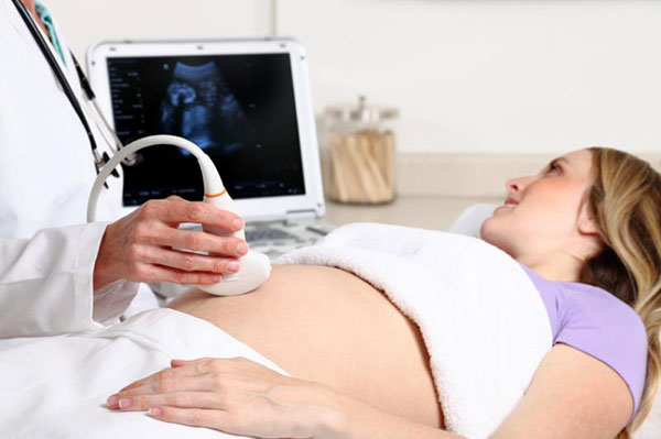Ce-trebuie-să-ştii-despre-primele-luni-de-sarcină